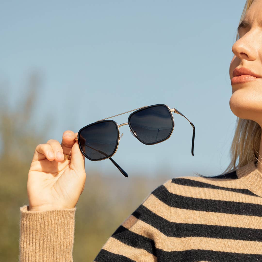 Flynn - Onyx / Matte Gold / Smoke To Brown Polarized - Blue Planet Eco-Eyewear