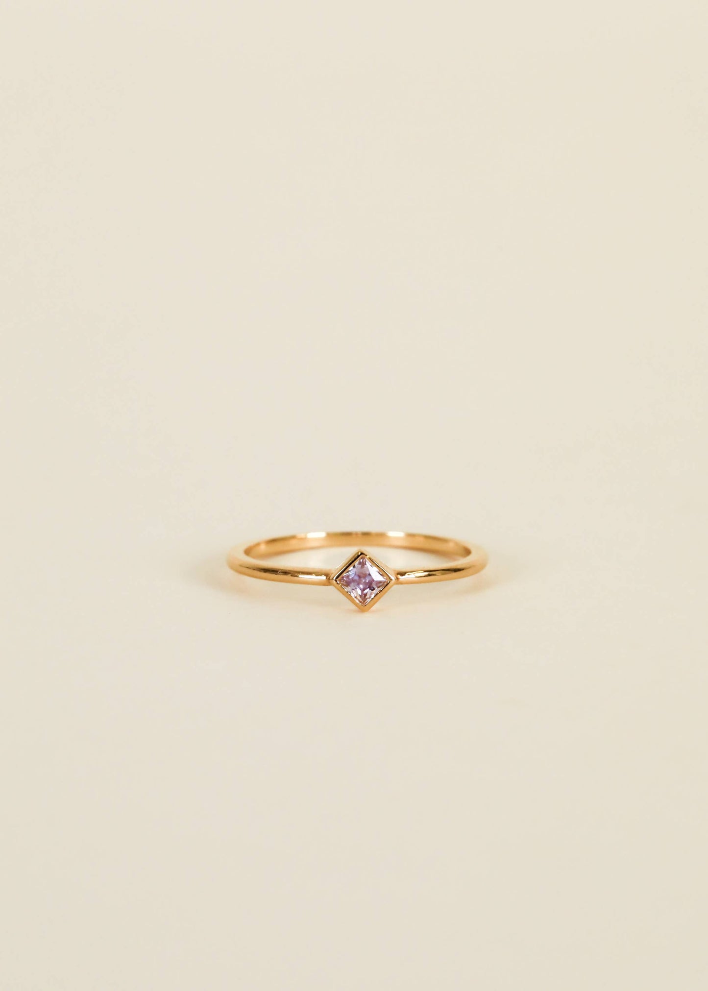Gold Rings - Diamond Stud Lavender