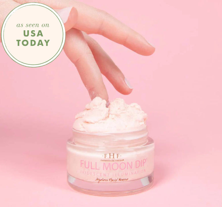 Full Moon Dip Illumination Mousse with Retinol + Wrinkle-Targeting Peptides