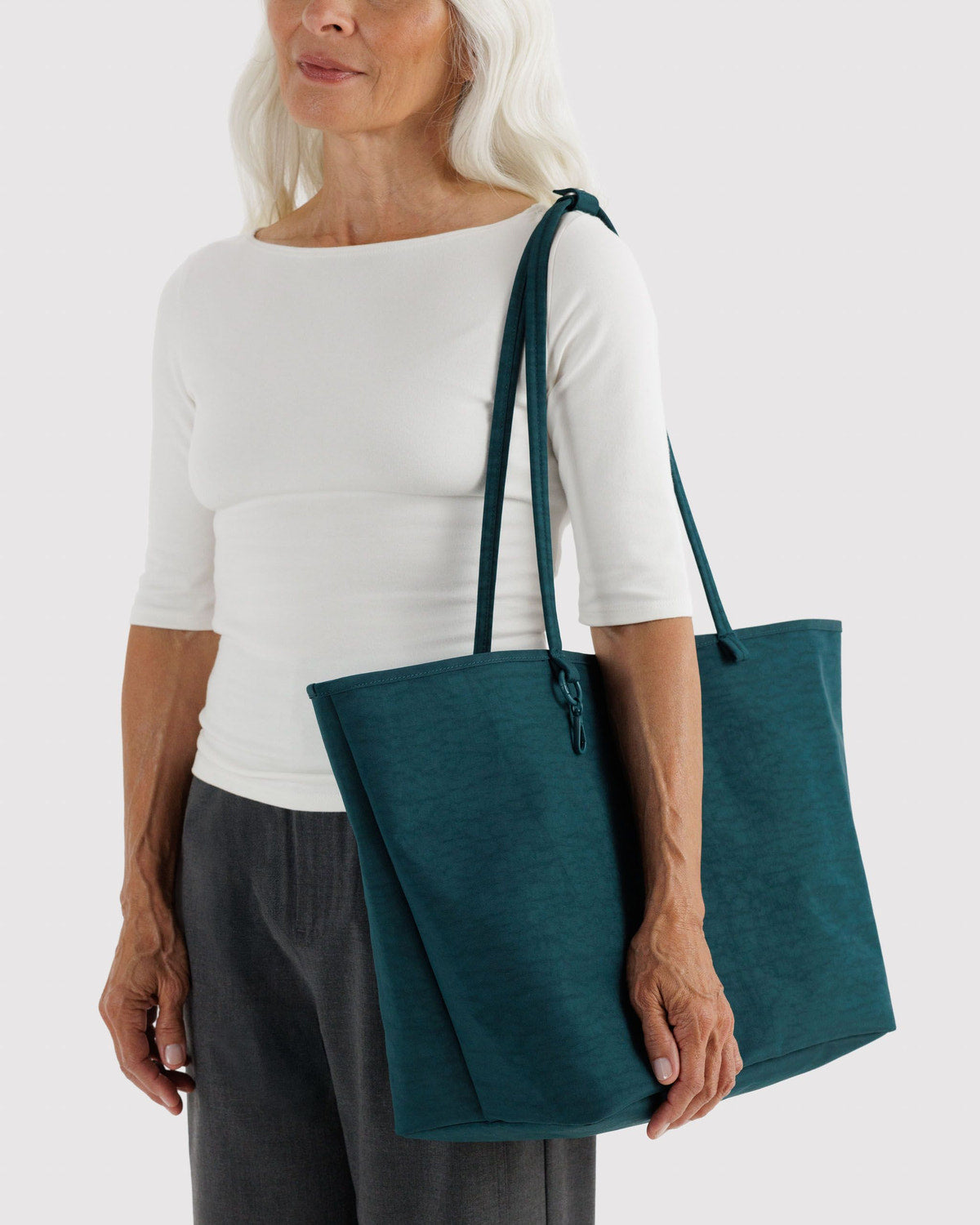 Large Nylon Reversible Tote - Baggu