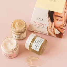 Radiance Maker 3-step Instant Spa Facial - Farmhouse Fresh