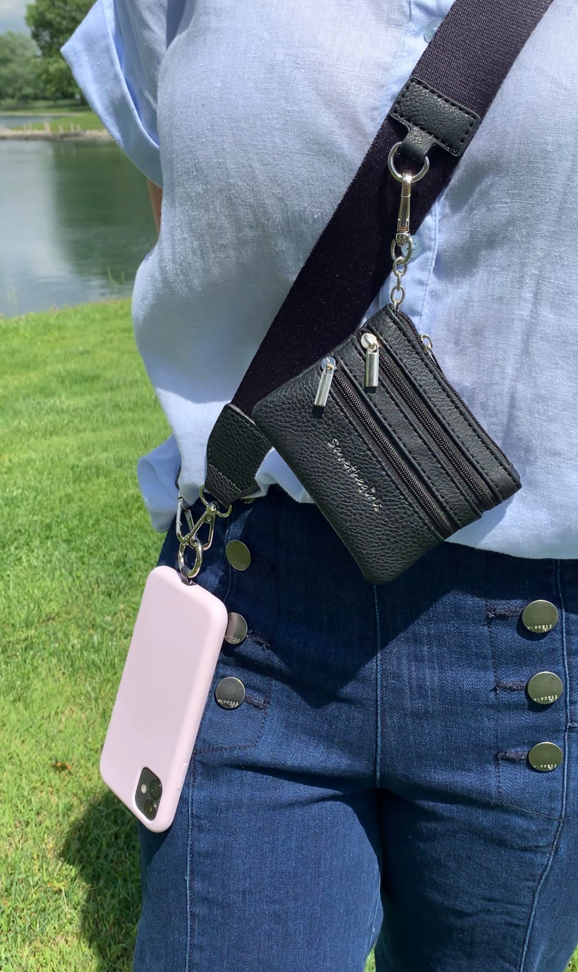 Clip & Go 3 in 1 Crossbody Phone Carrier Green