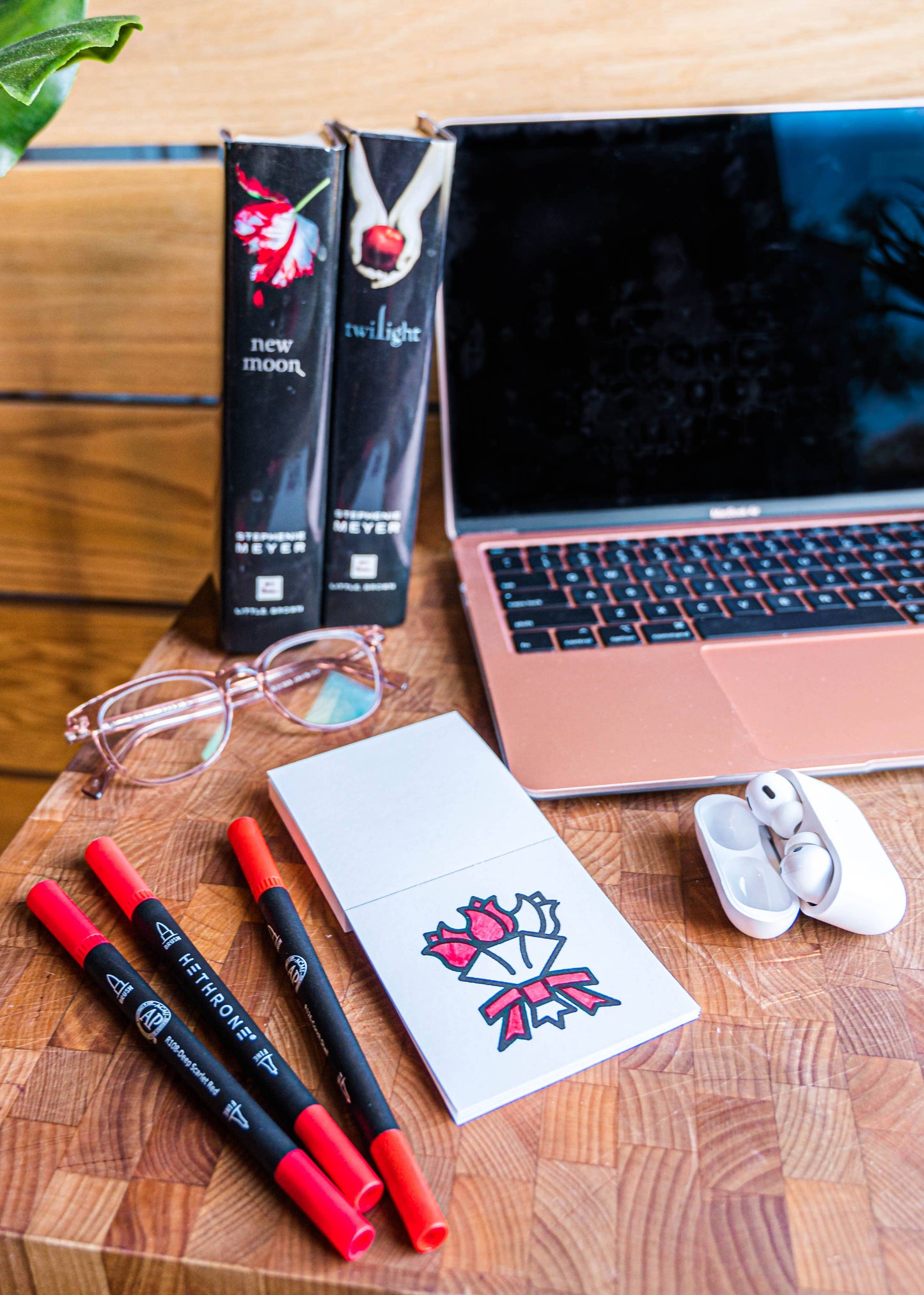 XOXO Mini Valentine Themed designs Coloring Book