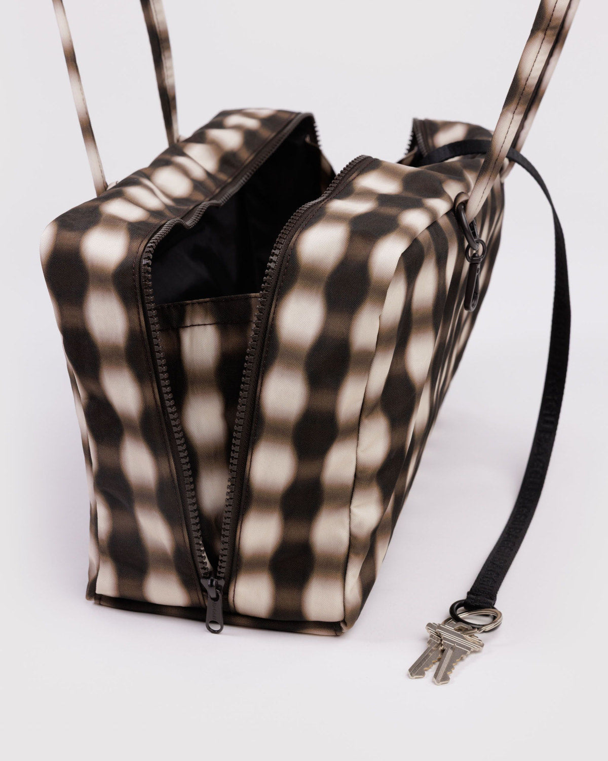Medium Nylon Bowler Bag - Baggu