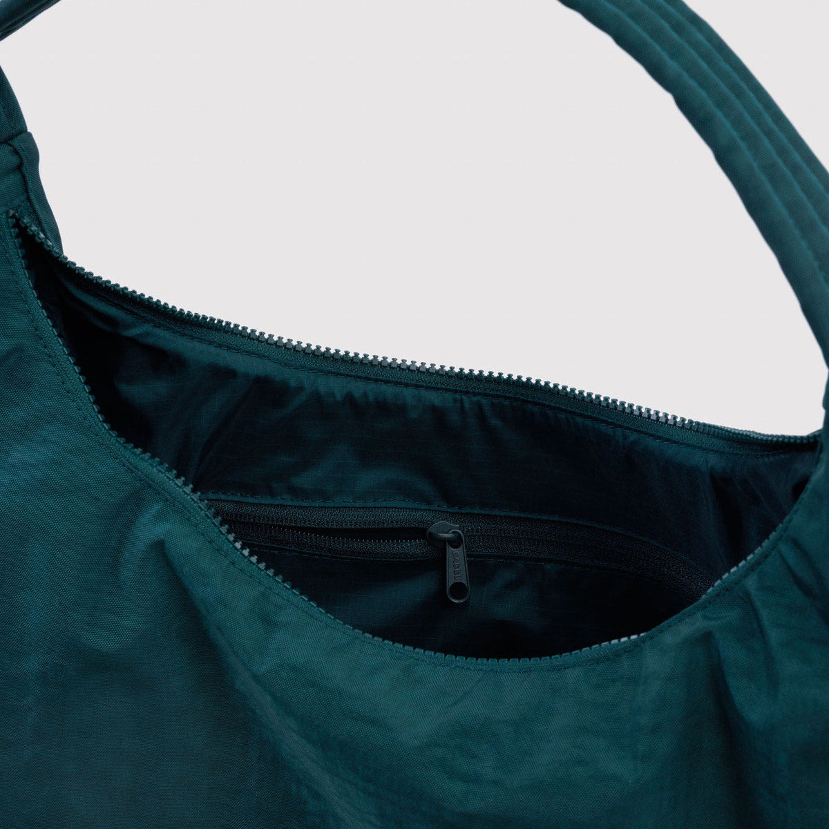 Nylon Shoulder Bag - Baggu