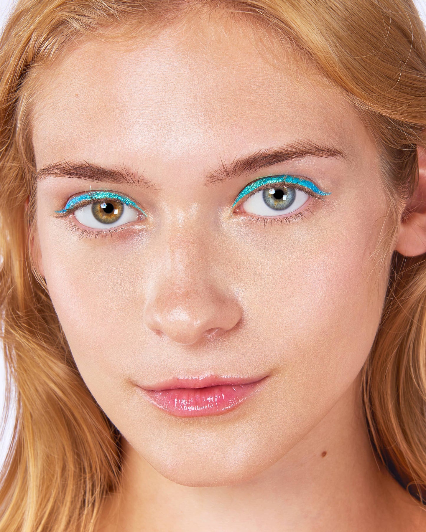 KiraKira | EXTRA-Aqua | Glitter Freckles | Glitter Eyeliner - Unicorn Snot