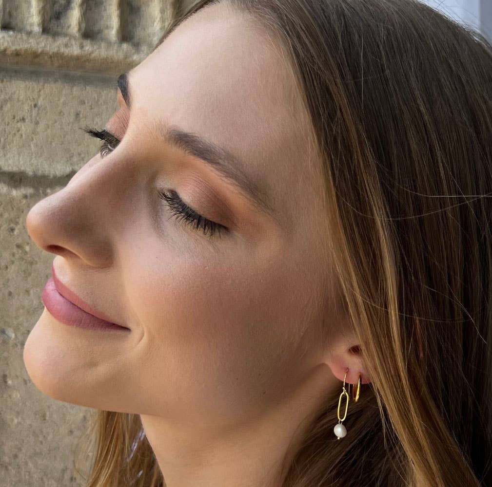 Sweet Baby Jane Pearl Drop Earrings