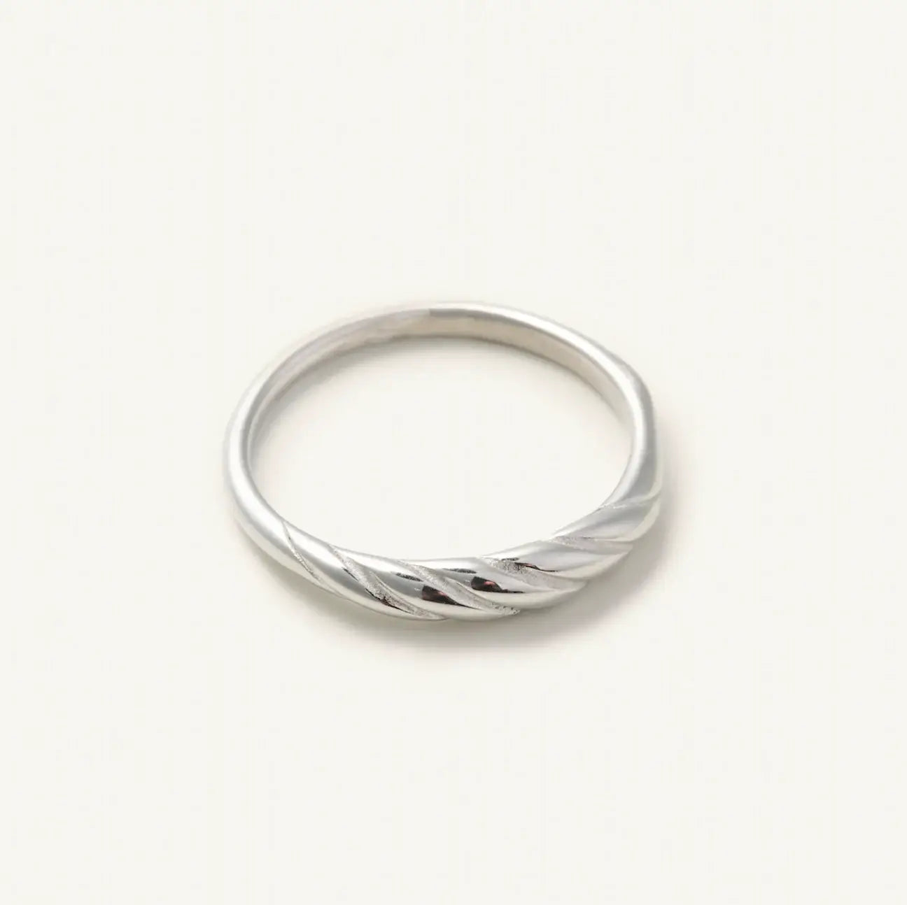 Mini Croissant Ring-Silver