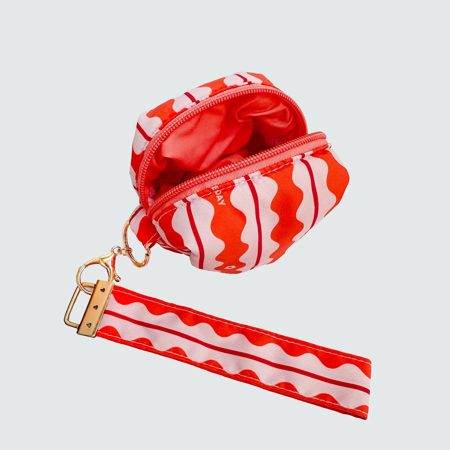 Punch Puffy Pouch