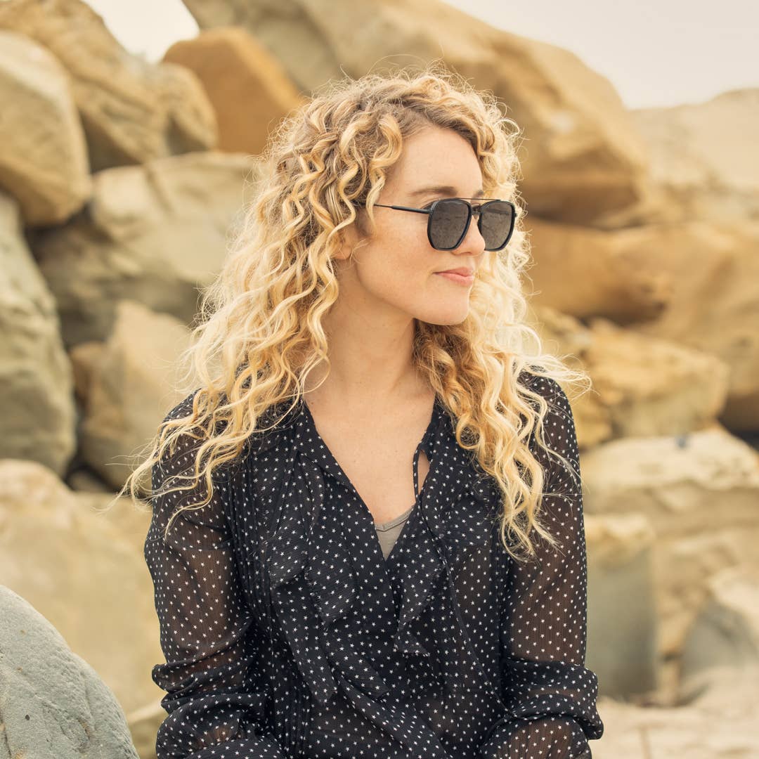 Flynn - Onyx / Matte Onyx / Smoke Polarized Lens - Blue Planet Eco-Eyewear