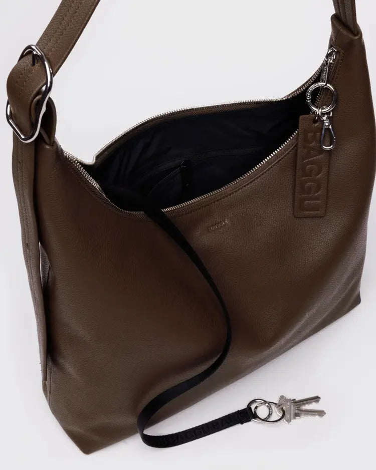 Recycled Leather Shoulder Bag Brown - Baggu