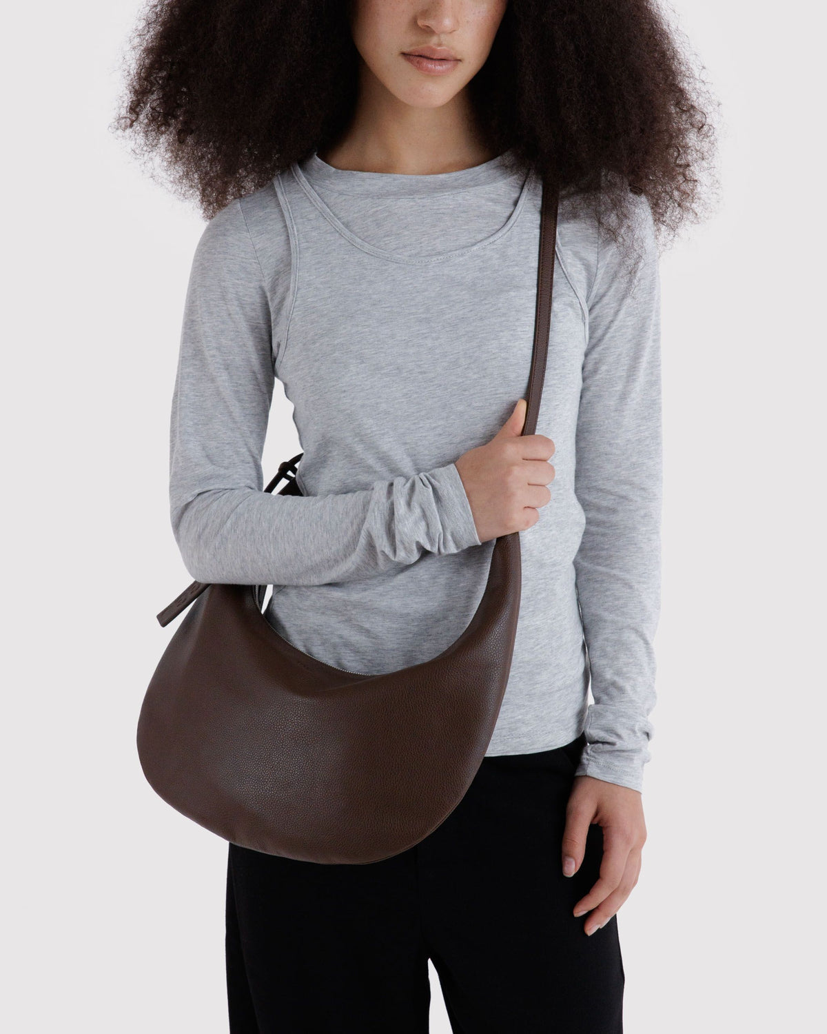 Medium Recycled Leather Flat Crescent - Baggu