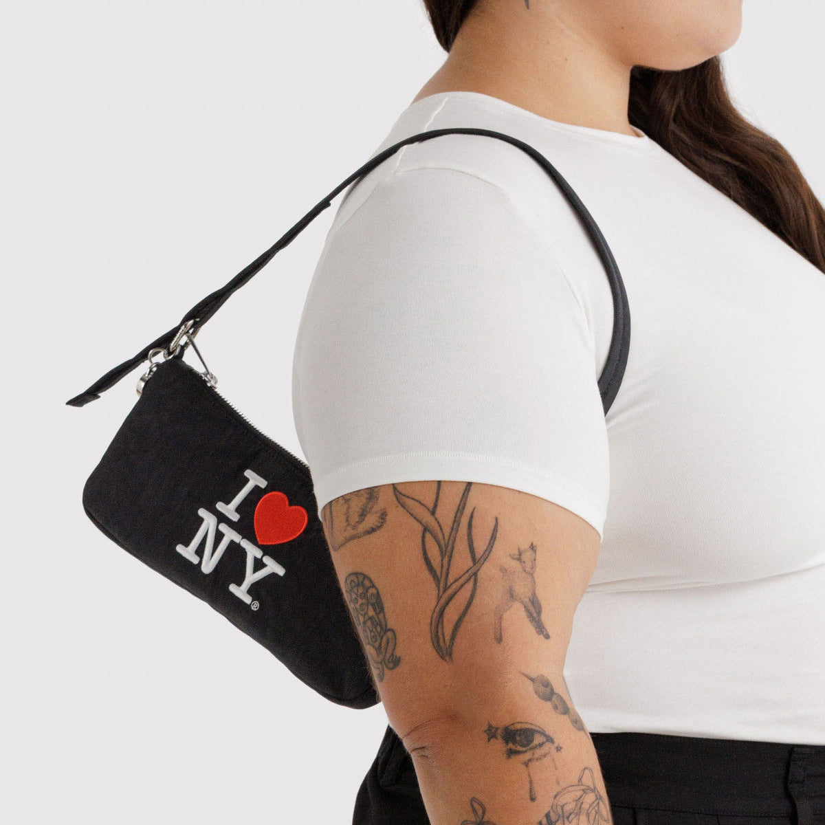 Nylon Pochette - Baggu