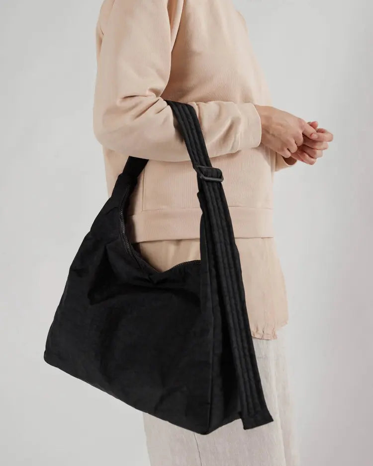 Nylon Shoulder Bag Painted - Baggu