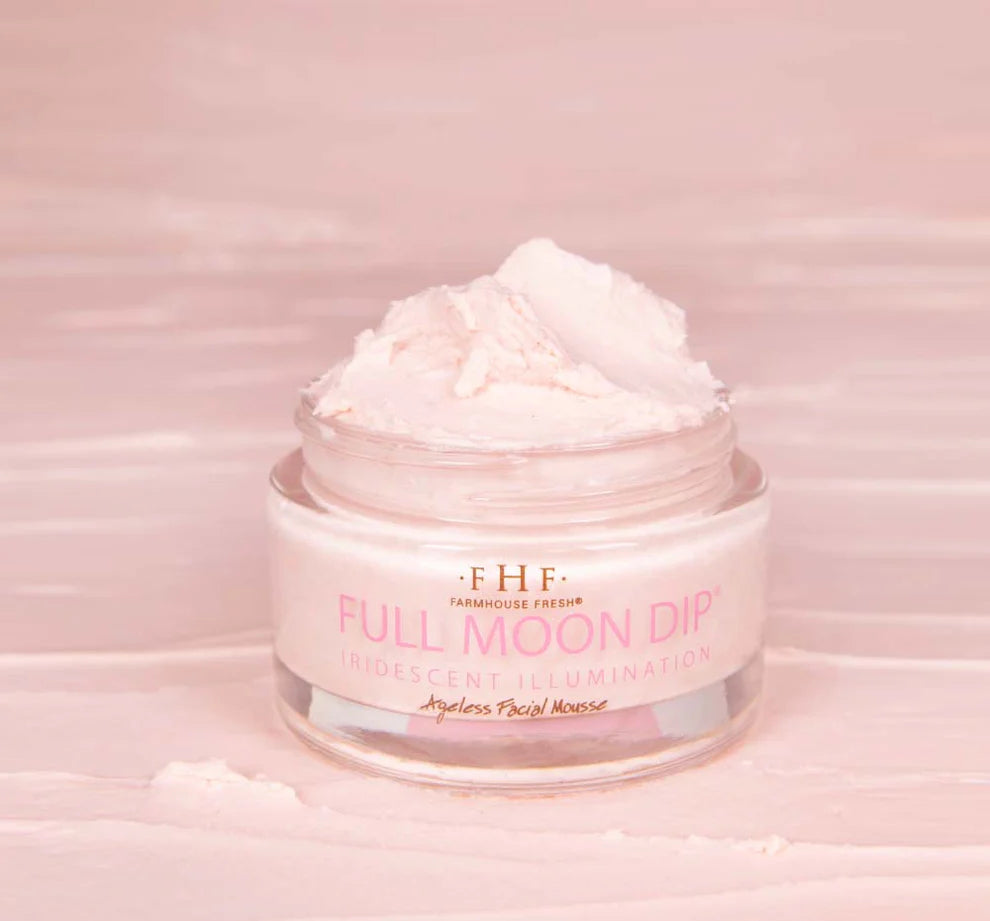 Full Moon Dip® Illumination Mousse with Retinol + Peptides - FarmHouse Fresh