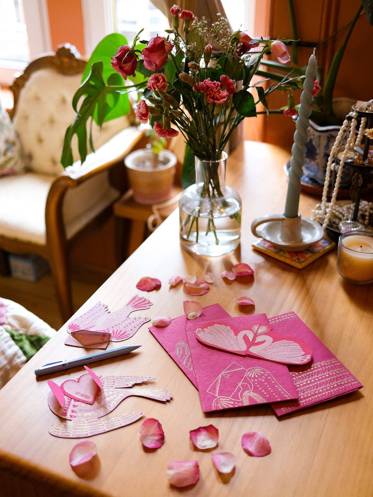 Kissing Swans Greeting Card - East End Press