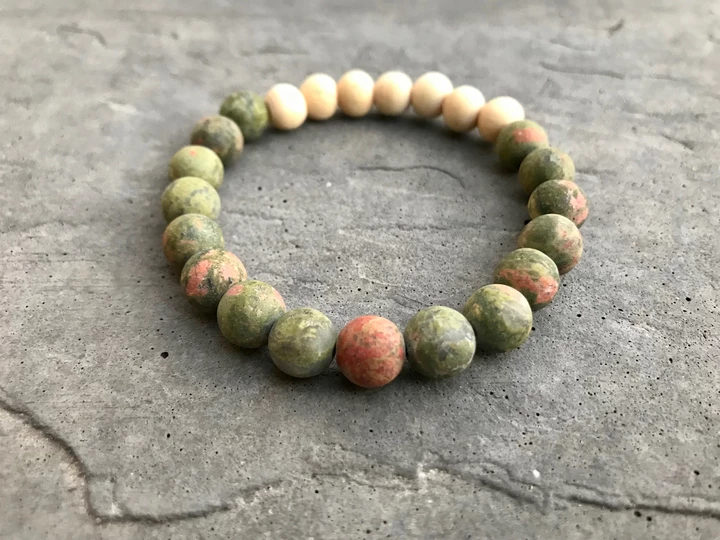 Be Present Diffuser Bracelet