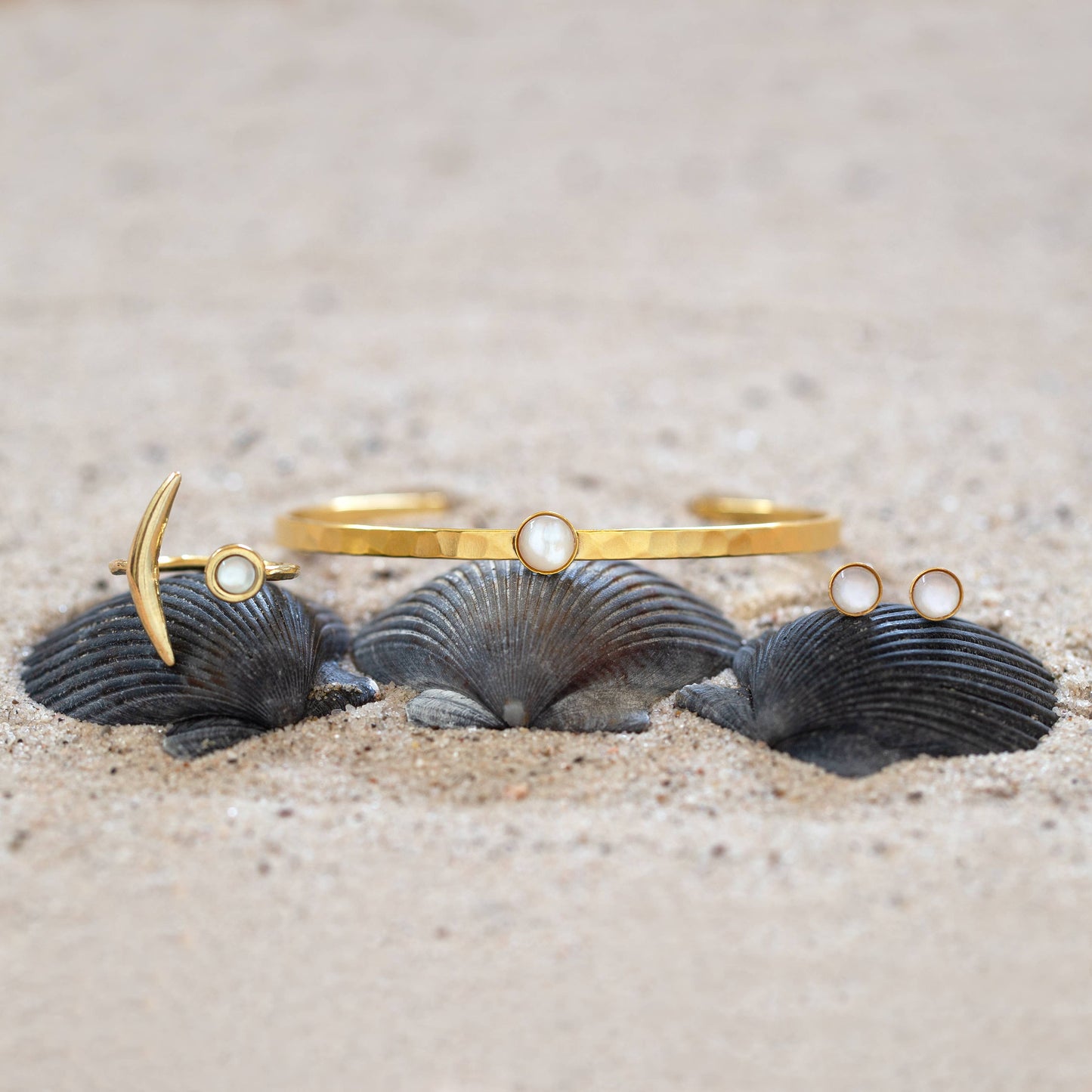 Amano Studio - Waning Crescent Ring