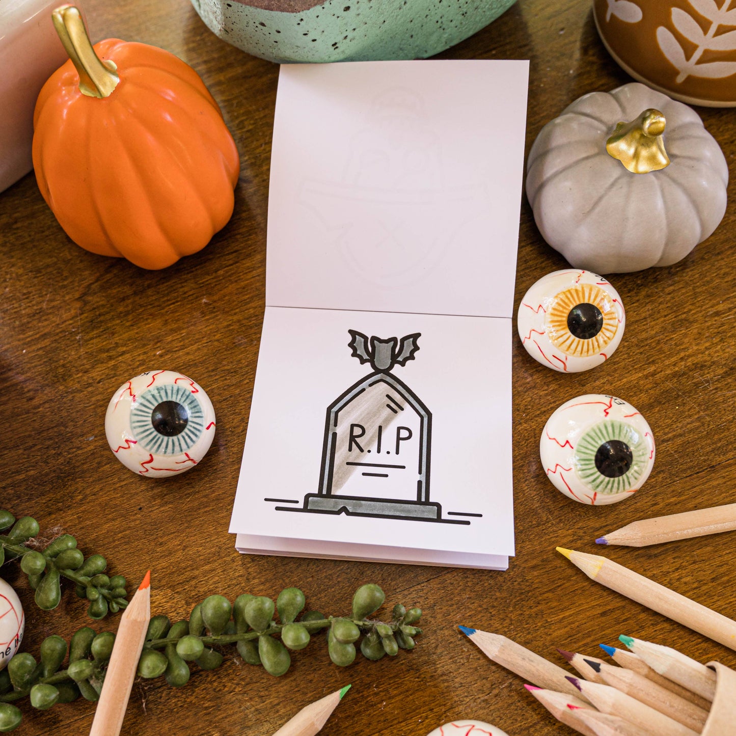 Halloween Spooky-theme Mini Coloring Book